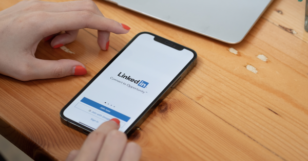How to Optimize Your LinkedIn Profile for Sales e1662486520187